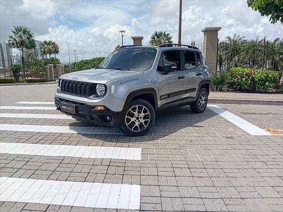 JEEP RENEGADE 2.0 16V TURBO DIESEL MOAB 4P 4X4 AUTOMÁTICO